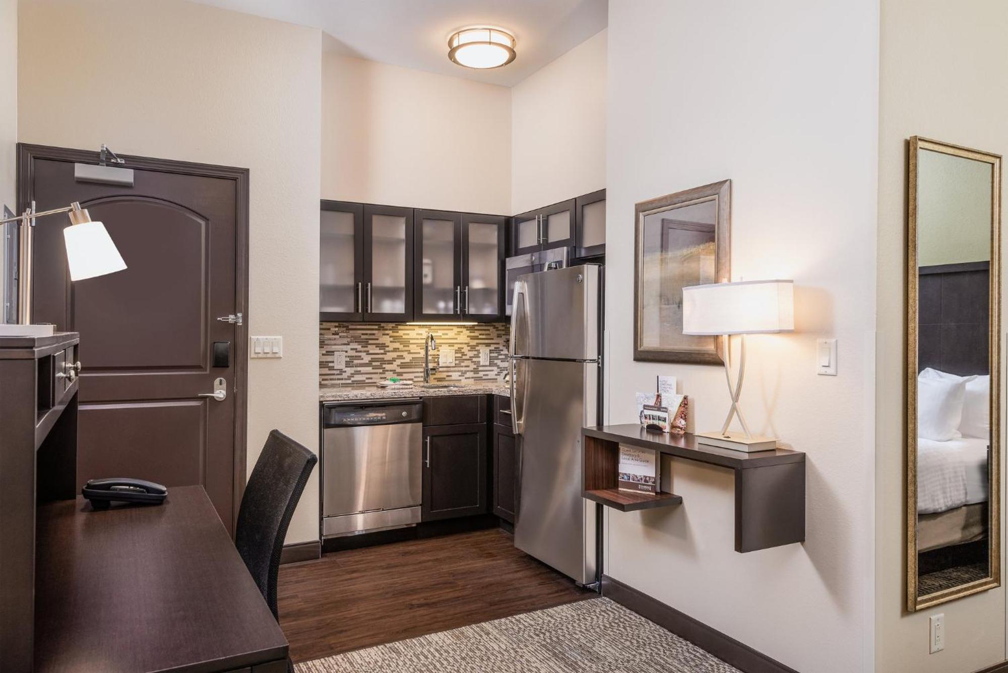 Staybridge Suites Eau Claire - Altoona By Ihg Esterno foto